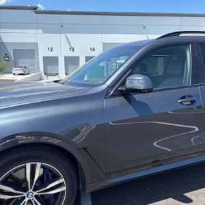 صورة 2 لـ 2019 BMW X7 XDRIVE40I
