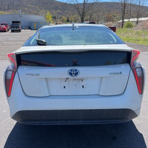 TOYOTA PRIUS - 7
