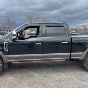 FORD F-250 SUPER DUTY KING RANCH - 4