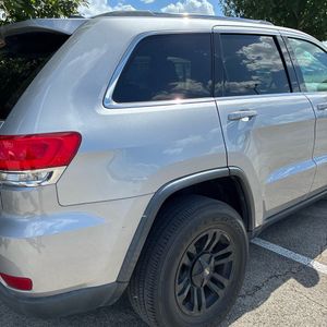 2017 JEEP GRAND CHEROKEE LAREDO — фото 54