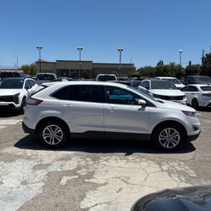 FORD EDGE SEL - 10
