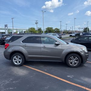 2011 Chevrolet EQUINOX LT — фото 10