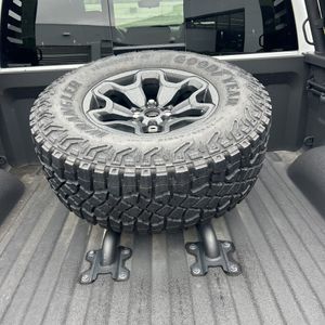 2023 RAM 1500 TRX thumbnail 49