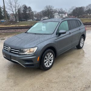 VOLKSWAGEN TIGUAN S - 1