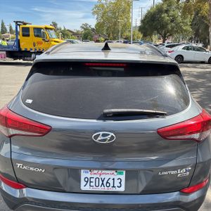2016 Hyundai TUCSON LIMITED — миниатюра 16
