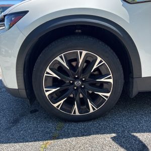 2024 Mazda CX-90 PLUG-IN HYBRID PREMIUM PLUS — миниатюра 17