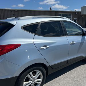 HYUNDAI TUCSON GLS - 9