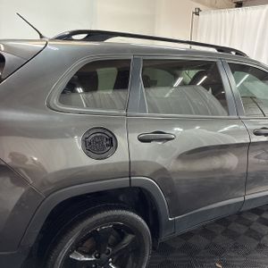 JEEP CHEROKEE SPORT - 9