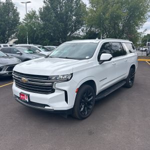 2022 Chevrolet SUBURBAN LT — фото 1