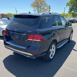 MERCEDES-BENZ GLE - 7