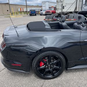 FORD MUSTANG GT PREMIUM - 9