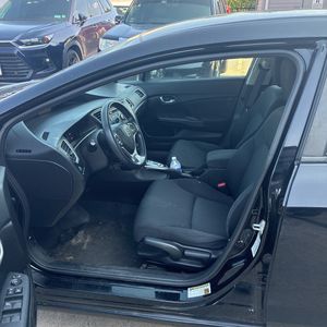 صورة مصغرة 30 لـ 2015 Honda CIVIC LX