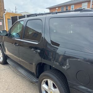 CHEVROLET TAHOE LS - 6