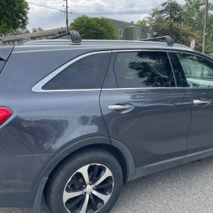 KIA SORENTO EX V6 - 9