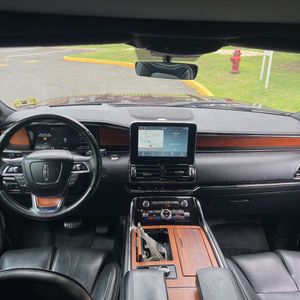 2019 Lincoln NAVIGATOR RESERVE — миниатюра 37