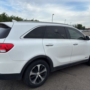 KIA SORENTO - 9
