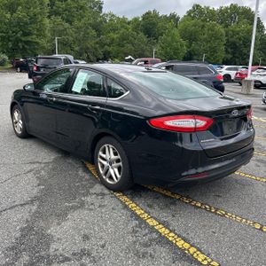صورة 5 لـ 2016 FORD FUSION SE