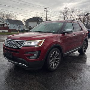 FORD EXPLORER PLATINUM - 1