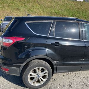 FORD ESCAPE SE - 9