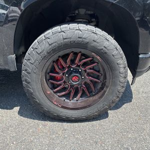 2019 Chevrolet SILVERADO 1500 RST — миниатюра 18