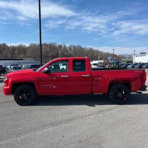 CHEVROLET SILVERADO 1500 CUSTOM - 3