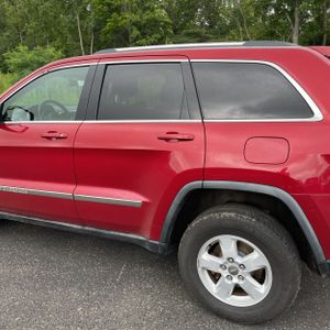 2011 JEEP GRAND CHEROKEE LAREDO — фото 6