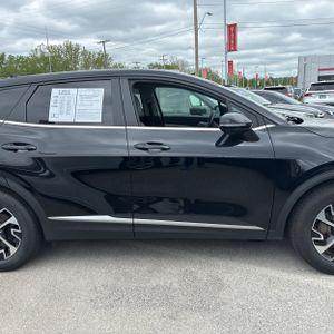 KIA SPORTAGE EX - 9