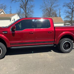 FORD F-150 LARIAT - 4