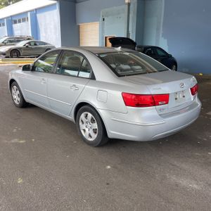 2010 Hyundai SONATA GLS 照片 5