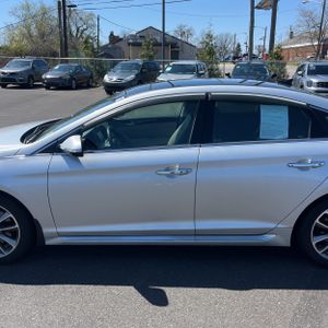 HYUNDAI SONATA LIMITED - 4