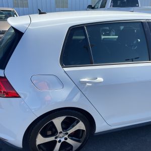 VOLKSWAGEN GOLF GTI S - 9