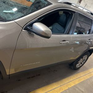 JEEP CHEROKEE LATITUDE PLUS - 4