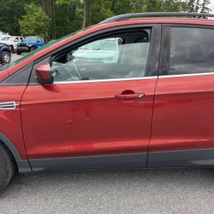 صورة 4 لـ 2016 FORD ESCAPE SE