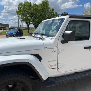 JEEP WRANGLER UNLIMITED SAHARA - 2