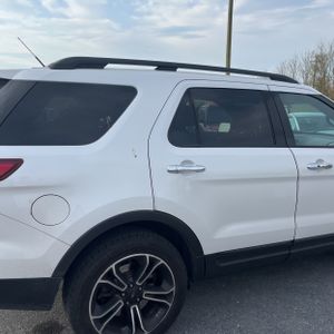 FORD EXPLORER SPORT - 9