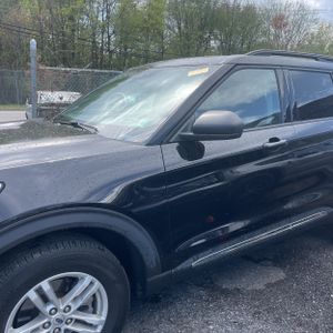 FORD EXPLORER XLT - 2