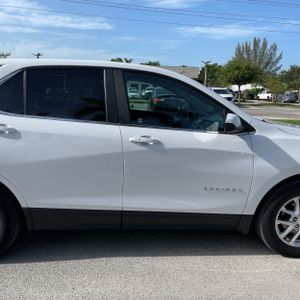 2022 Chevrolet EQUINOX LT — миниатюра 11