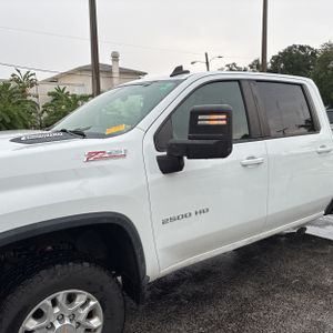 2021 Chevrolet SILVERADO 2500HD LT 照片 2