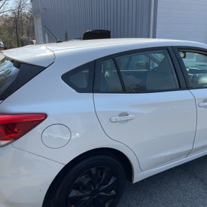 SUBARU IMPREZA 2.0I - 9