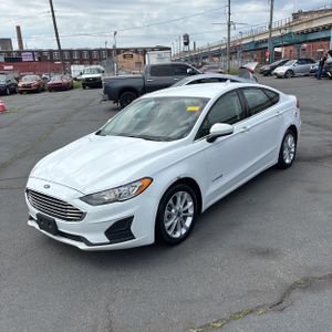 FORD FUSION HYBRID SE - 1
