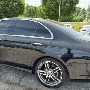 MERCEDES-BENZ E-CLASS - 6