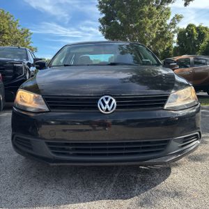 صورة 14 لـ 2011 Volkswagen JETTA SE