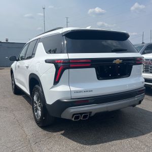 2024 Chevrolet TRAVERSE LT — фото 5