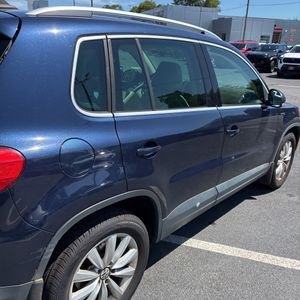 2011 Volkswagen TIGUAN S — фото 58