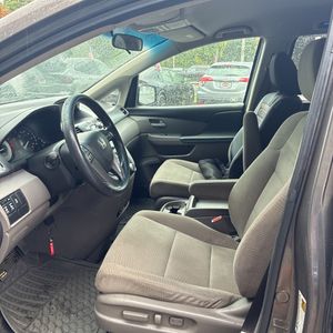 صورة 32 لـ 2011 Honda ODYSSEY EX