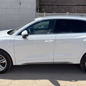 AUDI Q3 PREMIUM S LINE - 4