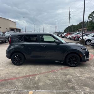 KIA SOUL LX - 10