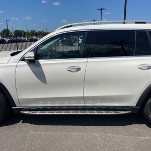 MERCEDES-BENZ GLS - 4