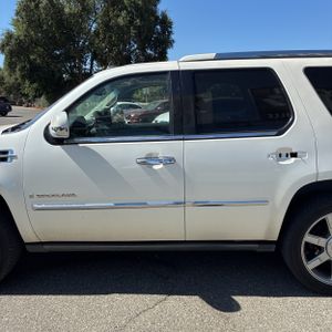 صورة 4 لـ 2007 Cadillac ESCALADE BASE