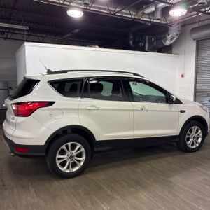 FORD ESCAPE SEL - 10